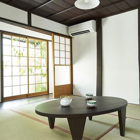 Base Karasuma Imadegawa Villa เกียวโต ภายนอก รูปภาพ